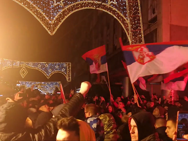 Протести у Београду (фото: Sputnik Србијa) - 