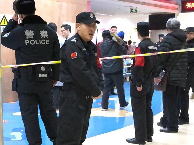 Кинеска полиција (Фото: Handout) - 