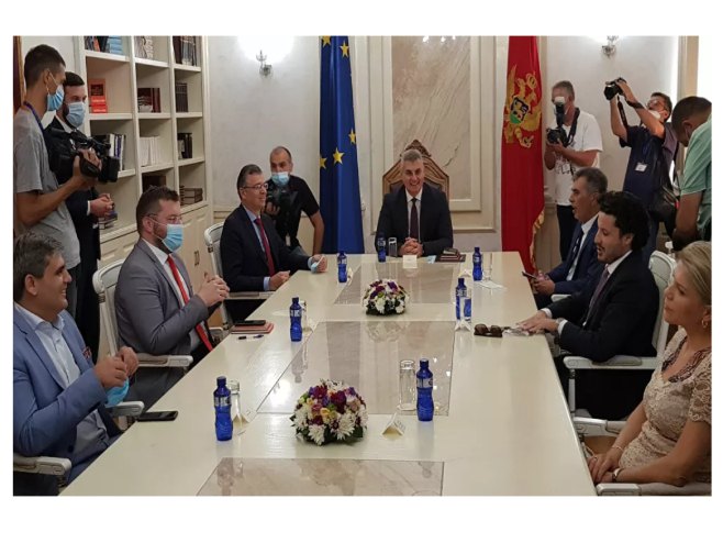 Почели званични преговори о формирању нове власти у Црној Гори (фото: Sputnik / Nebojša Popović) - 