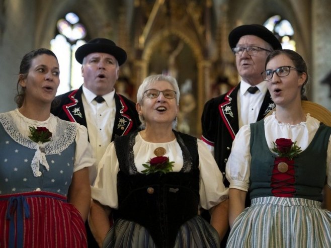 Јодловање на Унесковој листи нематеријалне културне баштине Јодловање на Унесковој листи нематеријалне културне баштине