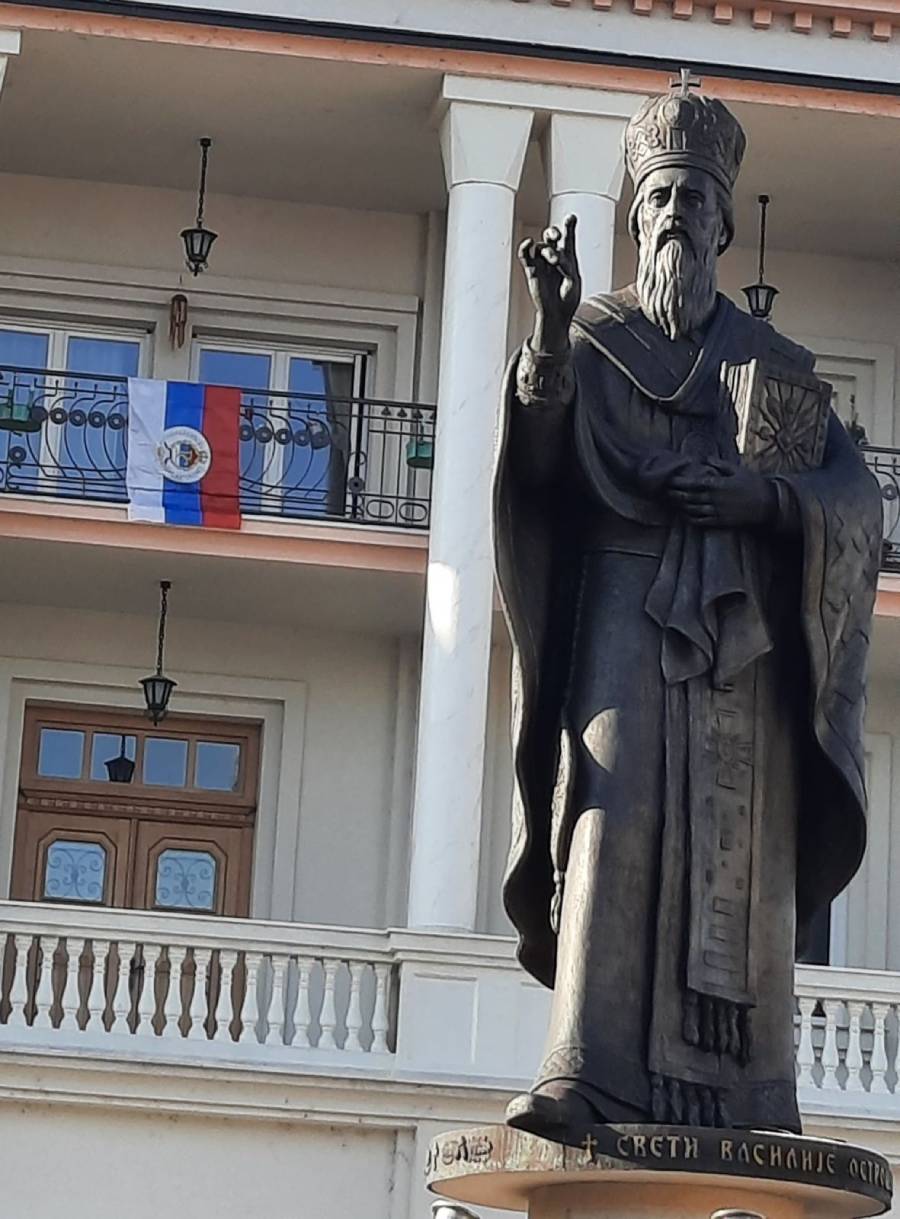 Заставе поводом Дана Републике, Бијељина