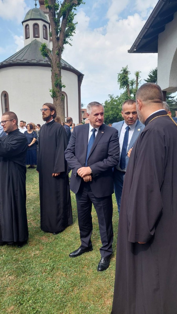 Premijer Višković u Bratuncu