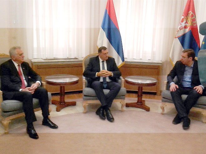 Sastanak Nikolić, Dodik i Vučić (foto: SRNA)