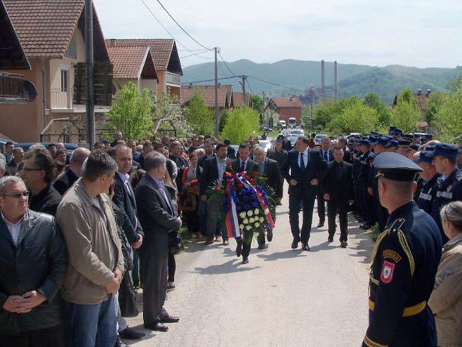Sahrana policajca Dragana Đurića (Foto:avaz) 