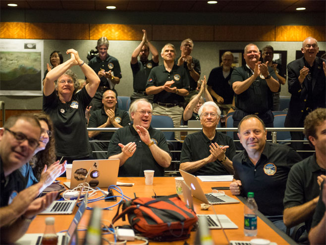 Научни тим који води пројекат "Нови Хоризонти" (Фото: НАСА)