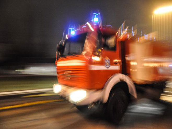 Пожар код Бара под контролом, успостављен друмски саобраћај  (ФОТО/ВИДЕО)
