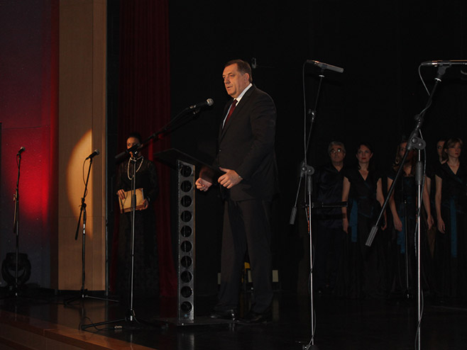 Predsjednik Republike Srpske Milorad Dodik na akademiji povodom 20 godina od egzodusa Srba iz Sarajeva 