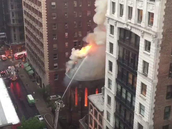 Izgorjela crkva Svetog Save u Njujorku
