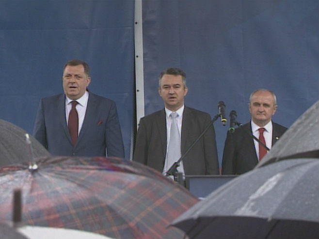 Milorad Dodik, Darko Mladić, Petar Đokić (foto: RTRS)