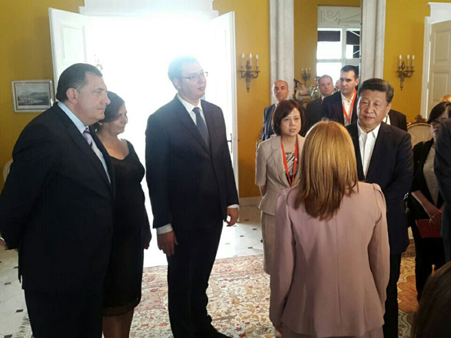 Milorad Dodik, predsjednik Republike Srpske na prijemu u vili "Zlatni breg" (Foto: Srna)