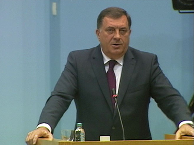 Predsjednik Dodik u Parlamentu (foto: RTRS)