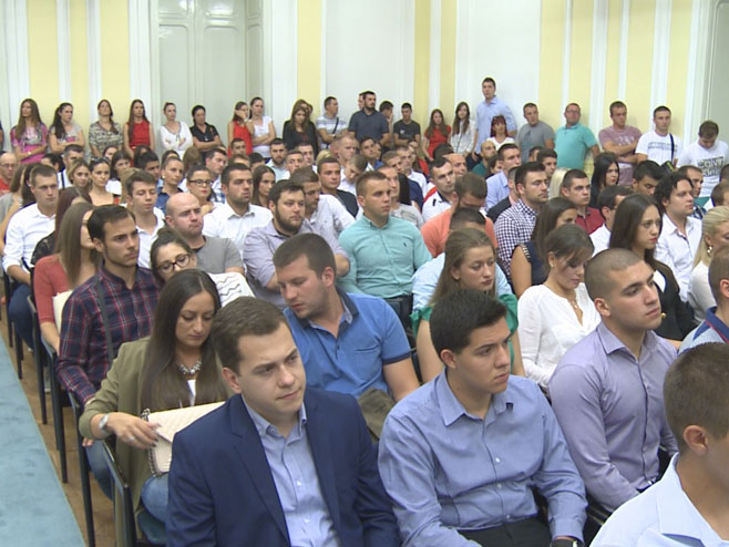 Konvencija mladih SNSD-a Banjaluka (Foto: RTRS)