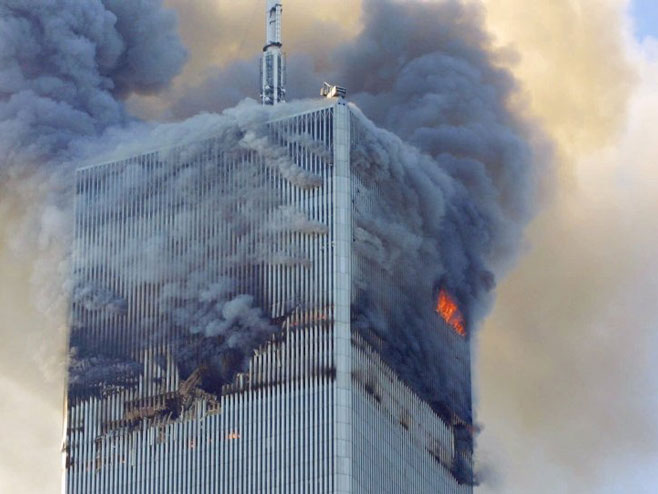 Терористички напад на Њујорк, 11.септембар 2001.године - Фото: AP