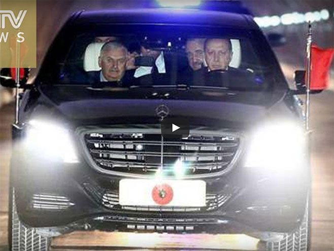 Ердоган први возио кроз први тунел испод Босфора - Фото: Screenshot/YouTube