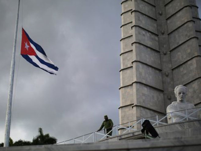 Куба жали за Кастром (Фото:bbc.com) - 