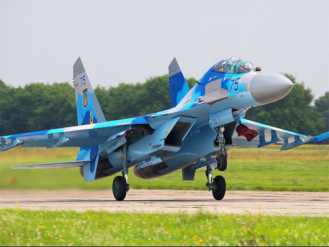 Сухои Су-27 (фото:wikiwand.com) - 
