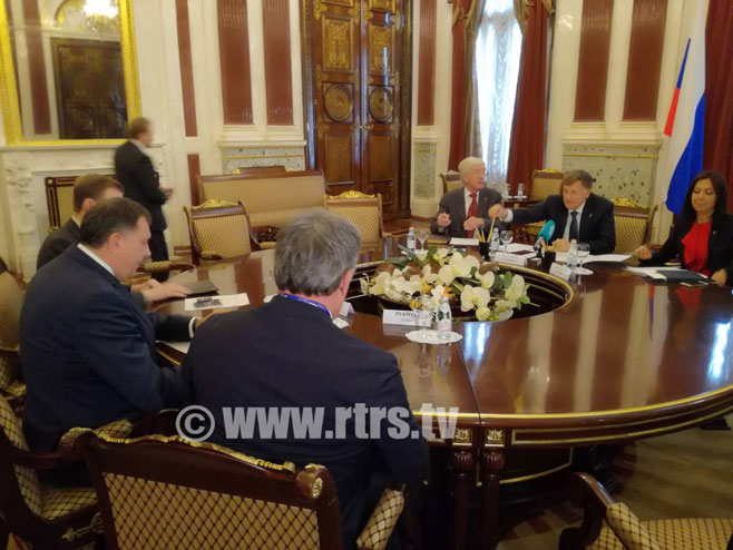Predsjednik Srpske na sastanku s Makarovim (Foto: RTRS)