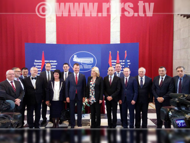 Nakon potpisivanja protokola o saradnji između Vojvodine i Srpske (Foto:SRNA)
