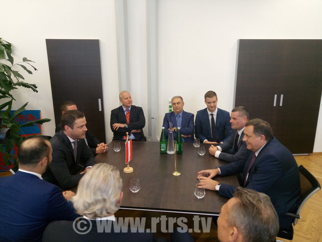 Sastanak Dodika i Gudenusa (Foto: RTRS)