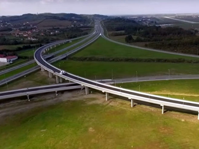 Otvorena dionica autoputa "9.januar" Banja Luka - Doboj... (Foto: Screenshot)