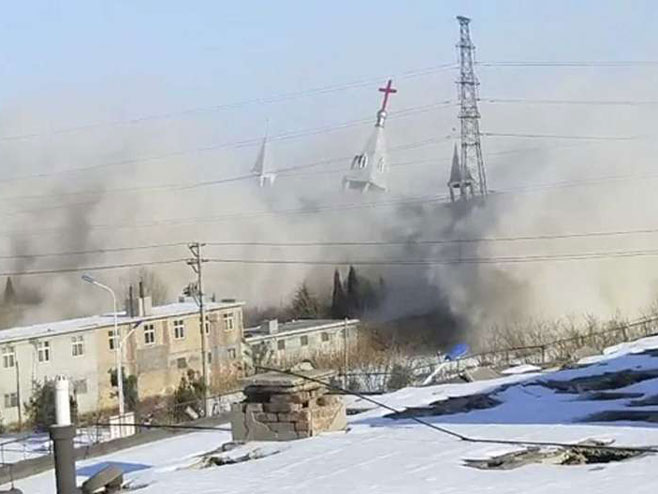 Срушена евангелистичка мегацрква у Кини (Фото:АП)