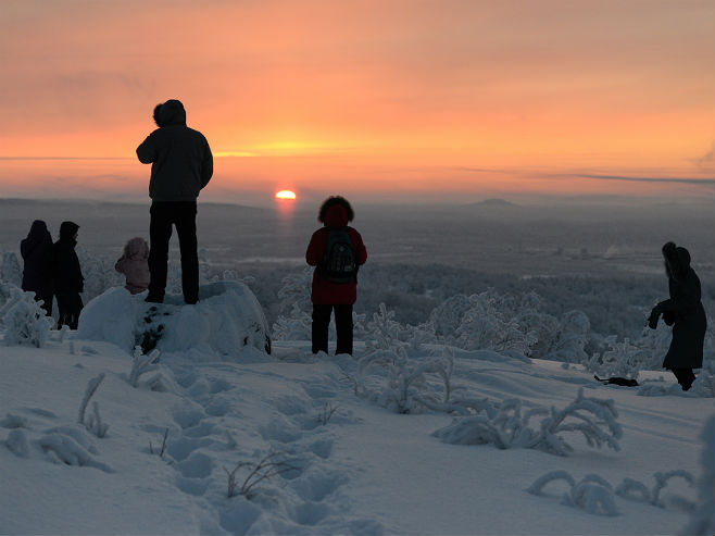 Мурманск: Први излазак сунца послије 40 дана (Фото: SERGEY ERMOKHIN) - 