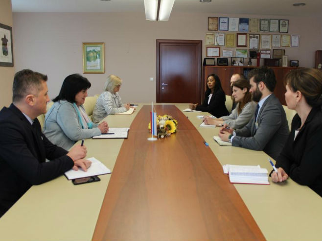 Голићева са представницима УНДП-а - Фото: РТРС