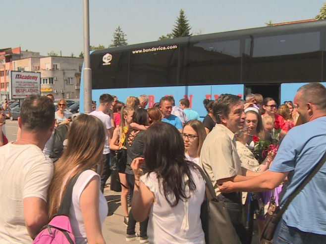 Banjaluka: Povratak učenika sa ekskurzije - Foto: RTRS