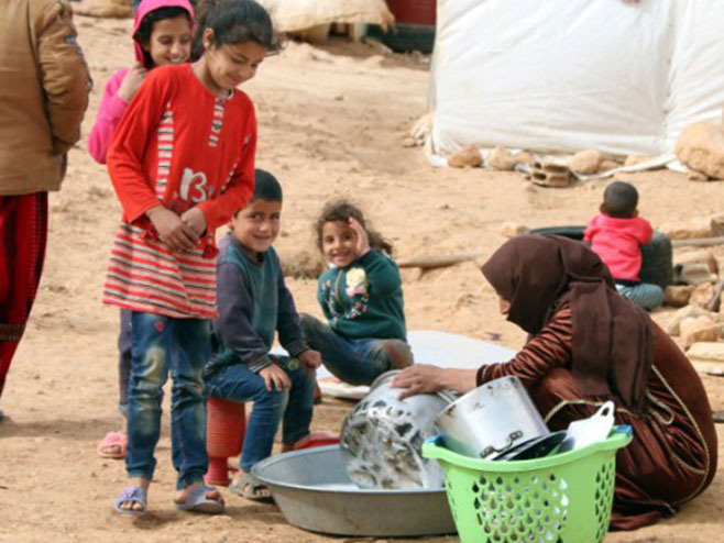 Жене и дјеца у камповима у Сирији (Фото: net.hr) - 