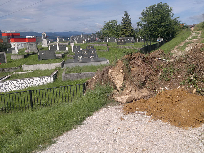 Гробље Бријешће (Фото: РТРС)