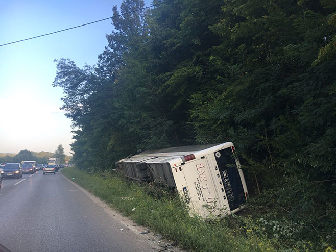 Nesreća na putu Banjaluka-Prijedor (Foto: RTRS)