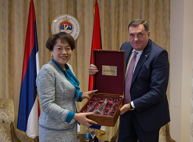 Milorad Dodik i Čen Bo (Foto: predsjednistvobih.ba) 