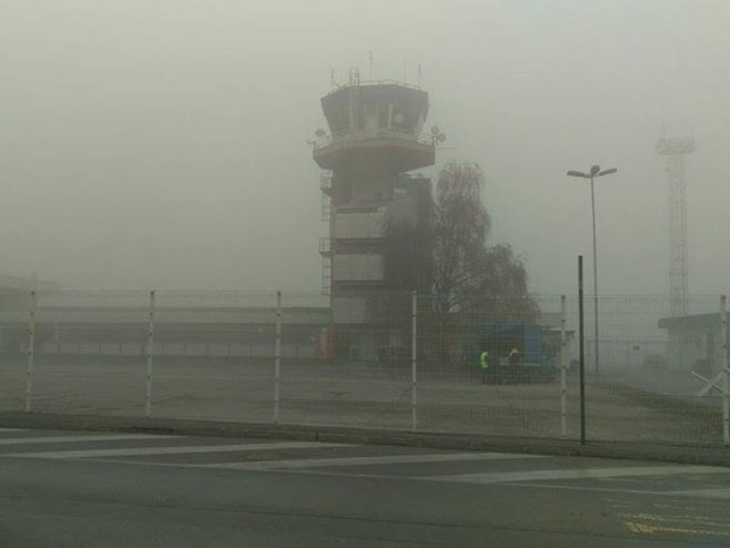 Међународни аеродром Сарајево (фото: radiosarajevo.ba) - 