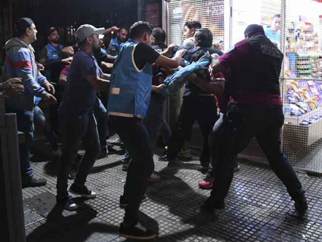 Славље и инциденти на прослави титуле у Буенос Ајресу 