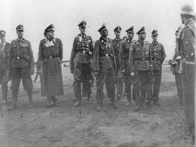 Хајнрих Химлер и 7. СС дивизија Принц Еуген у Краљеву (фото: pogledi.rs/galerija) - 