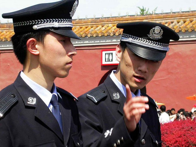 Полиција Кине  (Фото:techinasia.com) - 