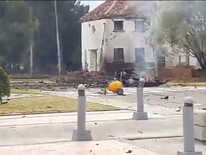 Експлозија бомбе у Боготи (фото: twitter.com/rcnradio) - 