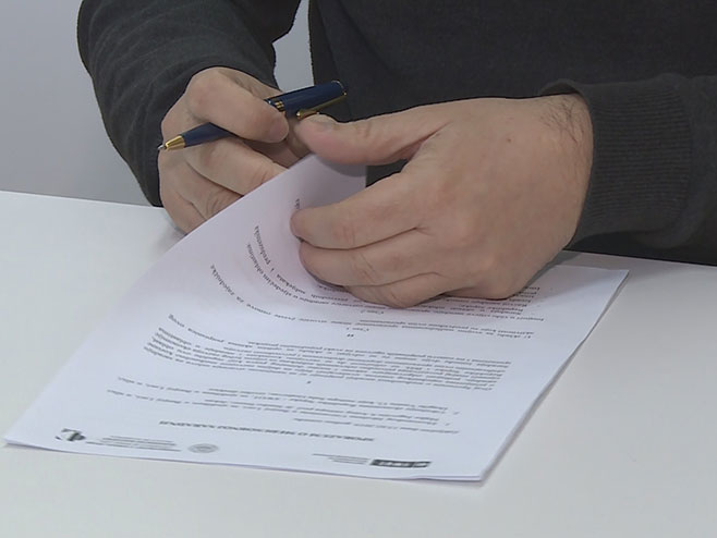 Потписивање уговора, илустрација - Фото: РТРС