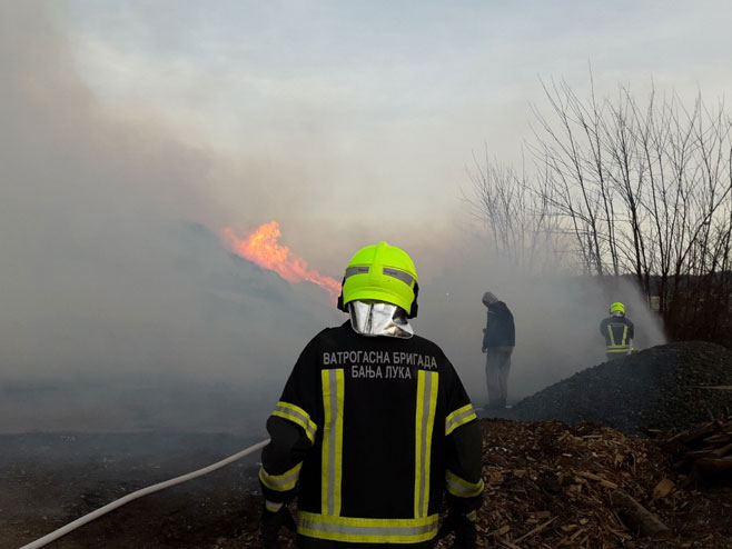 Пожар у кругу Инцела (Фото: РТРС)