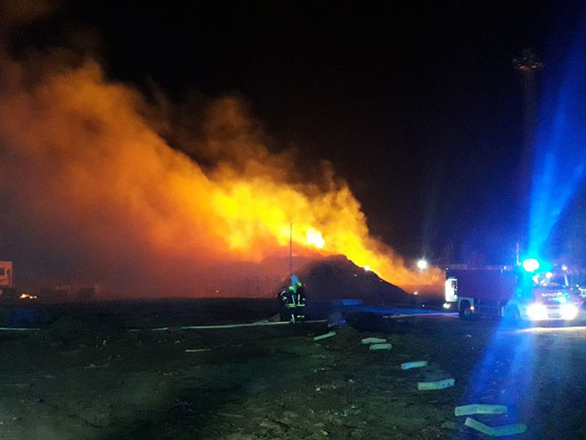 Пожар у кругу Инцела (Фото: РТРС)