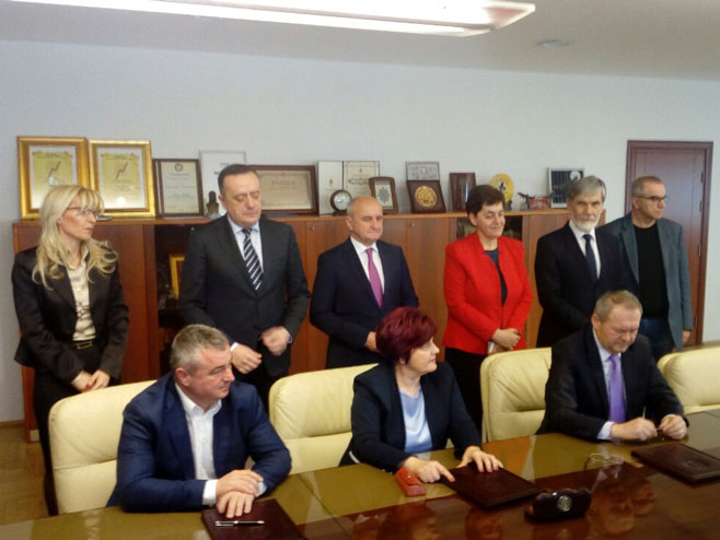 Потписивање уговора између Србијагаса и Гас промета - Фото: РТРС
