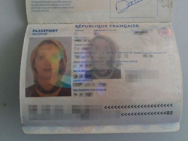Лажни пасош држављанке Ирана - Фото: СРНА