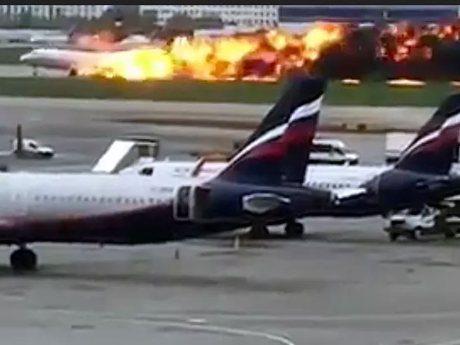 Авион-несрећа (Фoтo:Tanjug AP) - 
