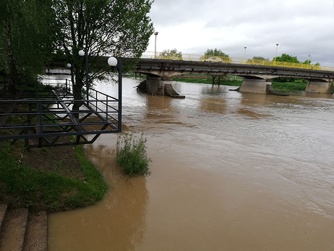 U Prijedoru mjere zaštite od poplava (Foto: RTRS)