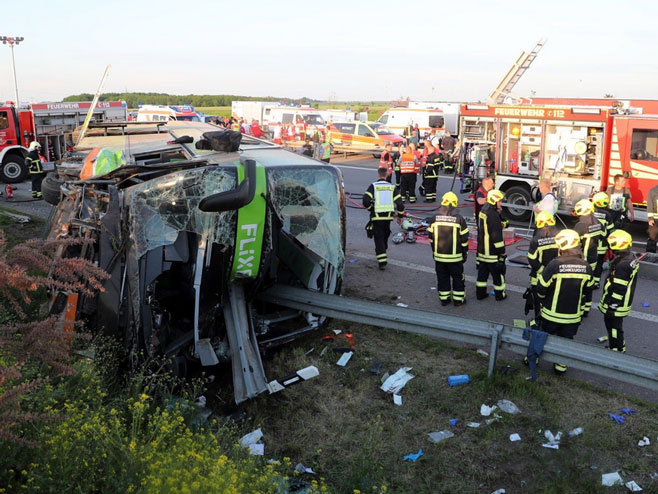 Несрећа у Њемачкој (Фото:@rivanoff) - 