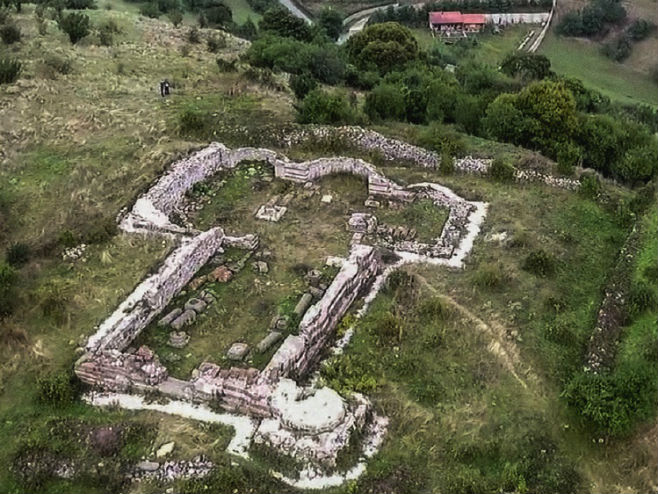 Ostaci crkve Svetog Nikole na Novom Brdu (Foto: academia.edu) 
