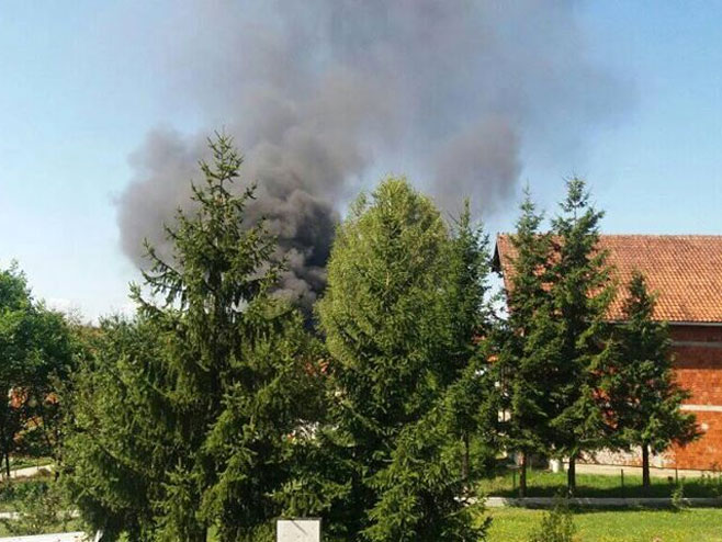 Пожар (фото: zapadne.vesti.srbija) - Фото: Facebook