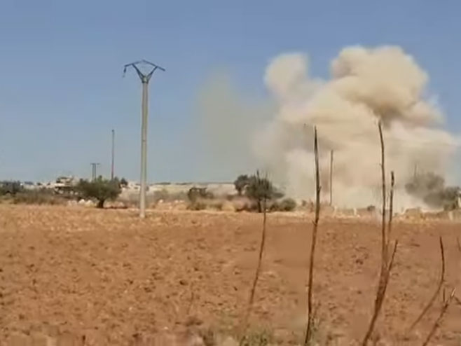 Напад сиријске авијације (Фото:Syrian Air Force) - Фото: Screenshot/YouTube