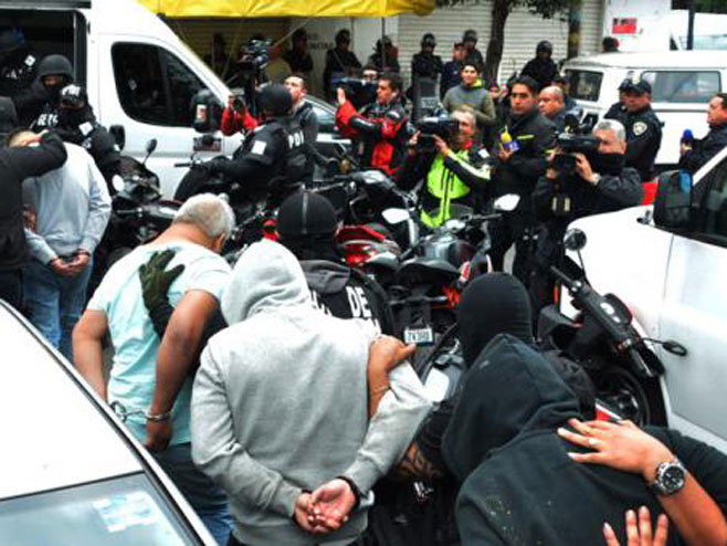 Мексико Сити - хапшење припадника наркокартела (Фото:ЕФЕ) - 