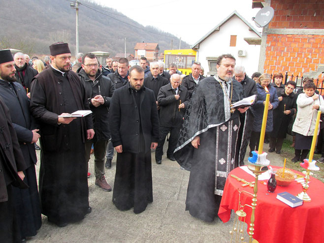 Служен парастос за 109 убијених Срба из Бјеловца - Фото: СРНА